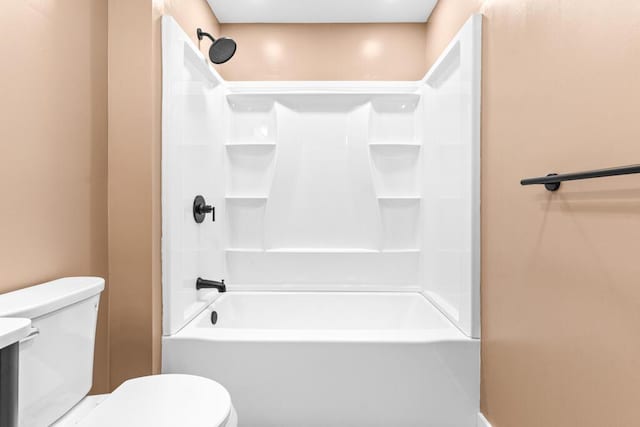 15 Stone Ledge Dr, Lewiston, ME 04240 - bathroom featuring toilet and shower / tub combination