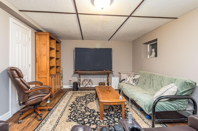 239 Cider Hill Rd, York, ME 03909 - living room featuring wood finished floors and baseboards