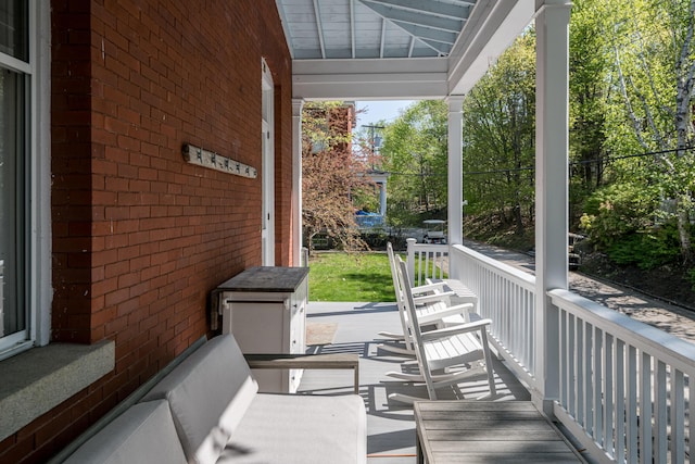 28 Ingalls Rd Unit 28, Portland, ME 04109 - sunroom / solarium with lofted ceiling