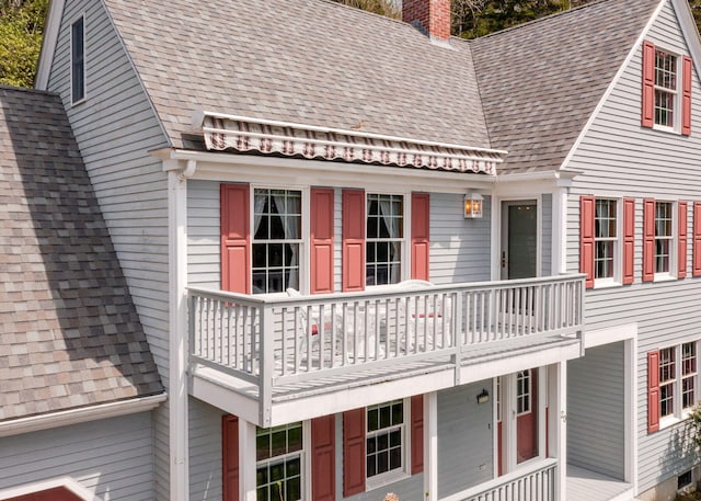 20 Ocean Side Ln, Bristol, ME 04554 - rear view of property featuring a chimney and a shingled roof