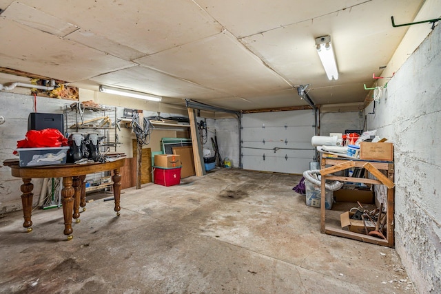 206 Sebago Lake Rd, Gorham, ME 04038 - view of garage