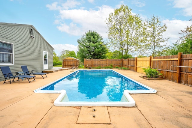 206 Sebago Lake Rd, Gorham, ME 04038 - view of pool featuring a patio area and a fenced backyard