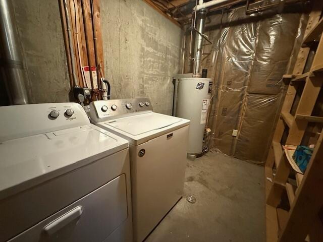 96 Pamela Dr, Winthrop, ME 04364 - laundry room with washer and dryer and water heater