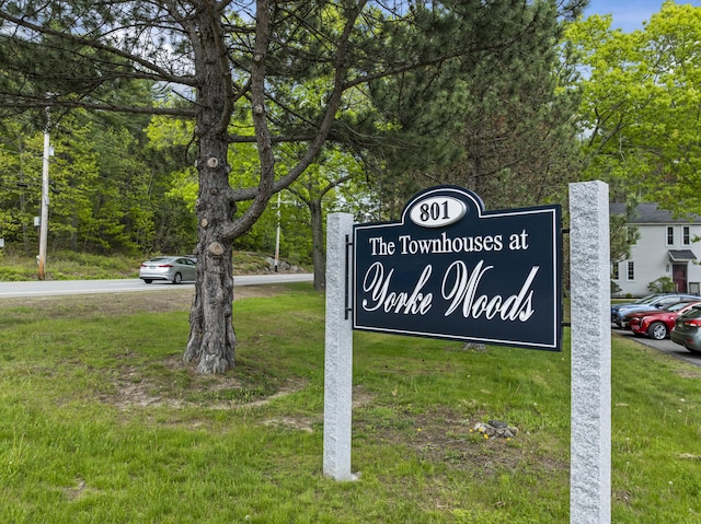 801 US Route 1 Unit C1, York, ME 03909 - community / neighborhood sign with a lawn
