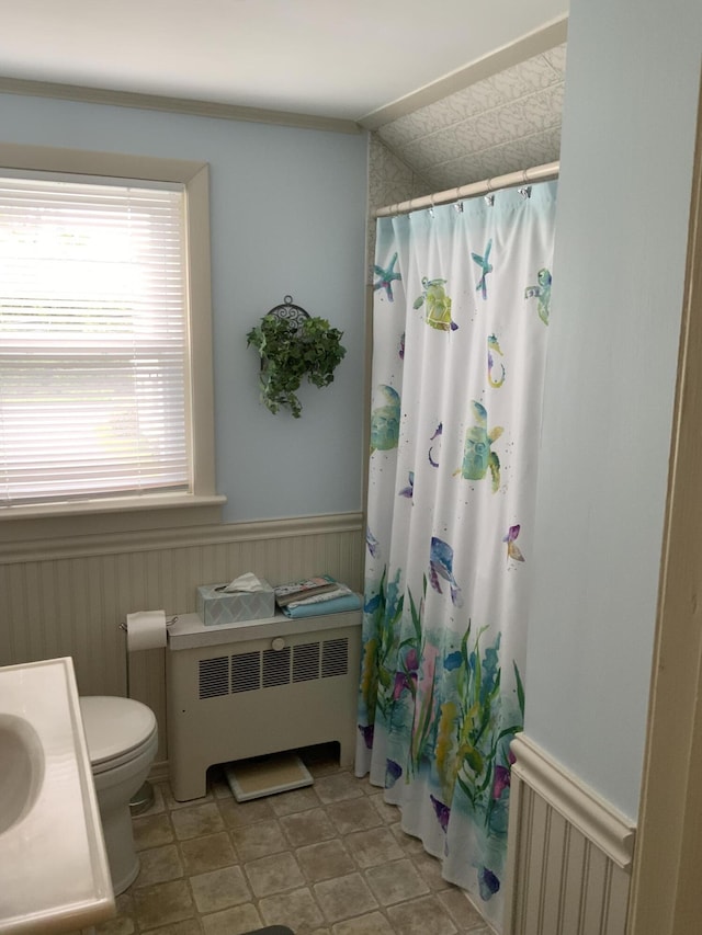 39 Oak St, Waterville, ME 04901 - full bathroom with radiator, wainscoting, and toilet