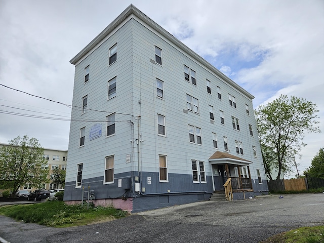 308 Bates St, Lewiston, ME 04240 - view of building exterior