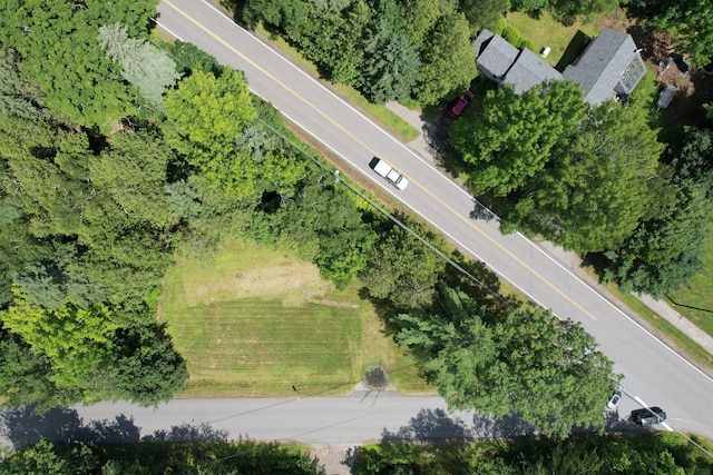 9 Grove St, Rockport, ME 04856