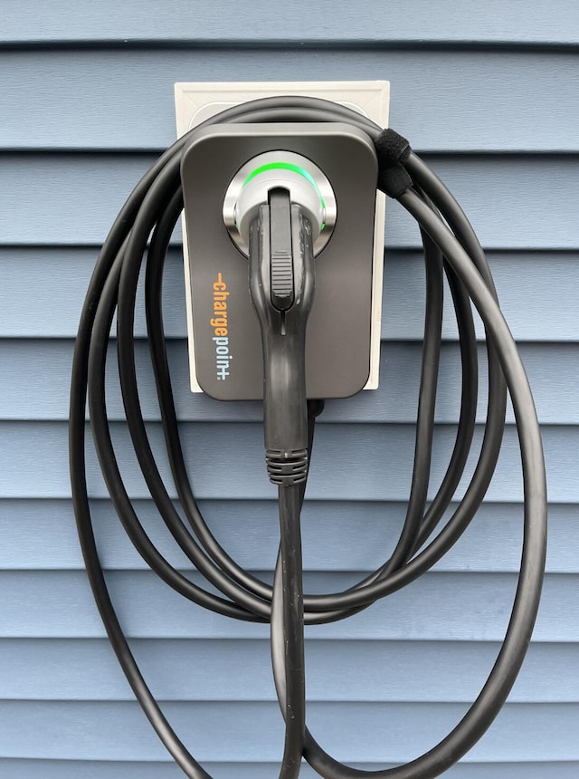 14 Depot St, Buxton, ME 04093 - exterior view of car charger