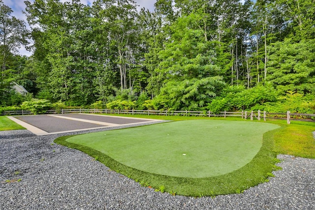 1 Old County Rd Unit 155, Wells, ME 04090 - surrounding community featuring a putting area