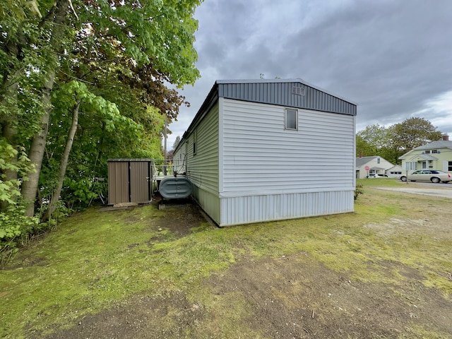 view of property exterior