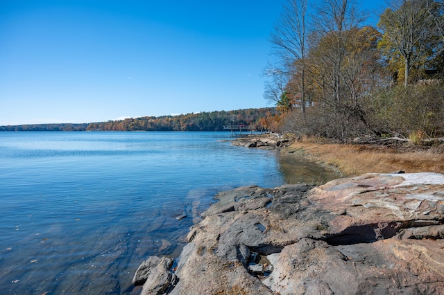 21 Ledge Rd, Cumberland, ME 04110 - water view