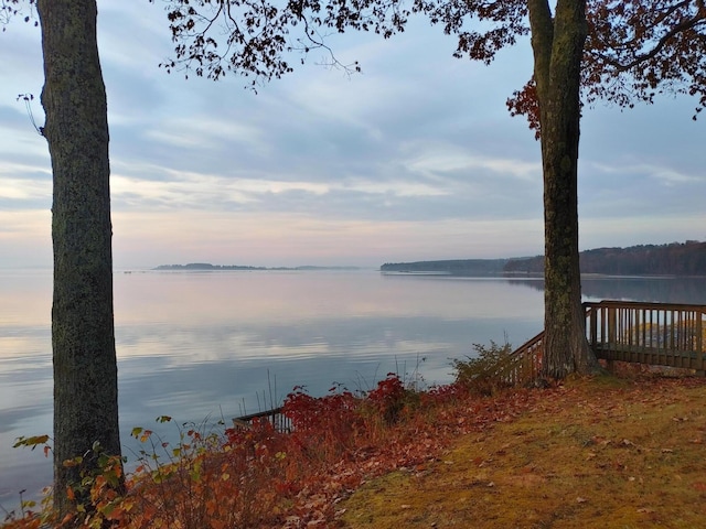 21 Ledge Rd, Cumberland, ME 04110 - water view
