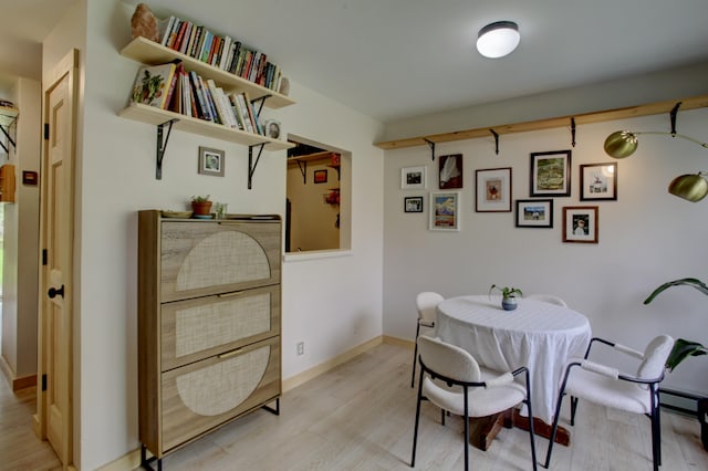 5 Glenridge Dr Unit 5, Portland, ME 04102 - dining area featuring light wood finished floors
