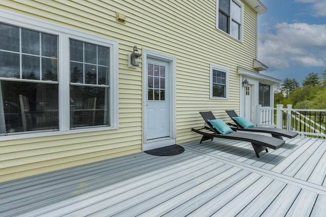 9 Strawberry Ln, Windham, ME 04062