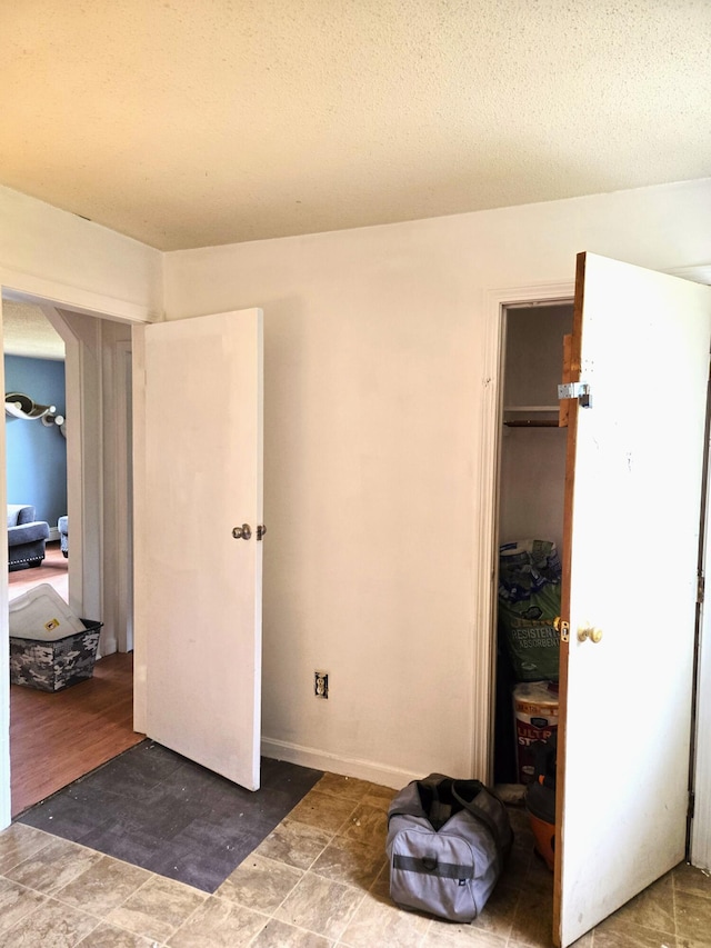 25 Mill Ln, Naples, ME 04055 - bedroom featuring a closet and baseboards
