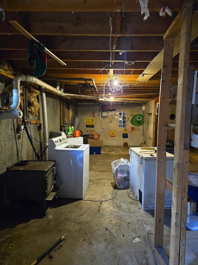 25 Mill Ln, Naples, ME 04055 - basement featuring washing machine and clothes dryer