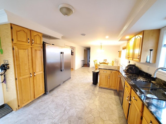 259-265 Bowden Point Rd, Prospect, ME 04981 - kitchen featuring stainless steel appliances, a peninsula, a sink, and recessed lighting