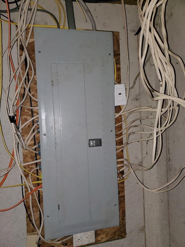 259-265 Bowden Point Rd, Prospect, ME 04981 - utilities featuring electric panel