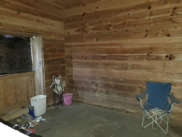 259-265 Bowden Point Rd, Prospect, ME 04981 - view of stable