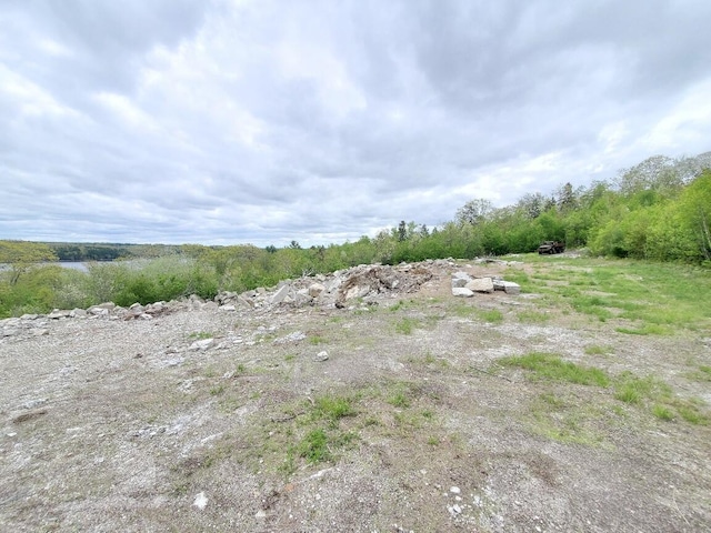 259-265 Bowden Point Rd, Prospect, ME 04981 - view of yard