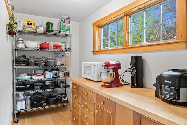 21 Harpswell Islands Rd, Harpswell, ME 04079 - view of storage area