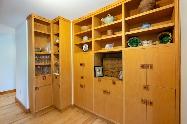 21 Harpswell Islands Rd, Harpswell, ME 04079 - detailed view of wood finished floors and baseboards