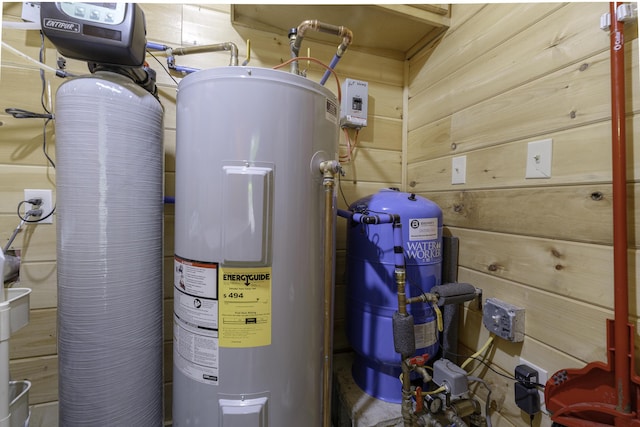 107 Meadow Rd, Raymond, ME 04071 - utility room with water heater
