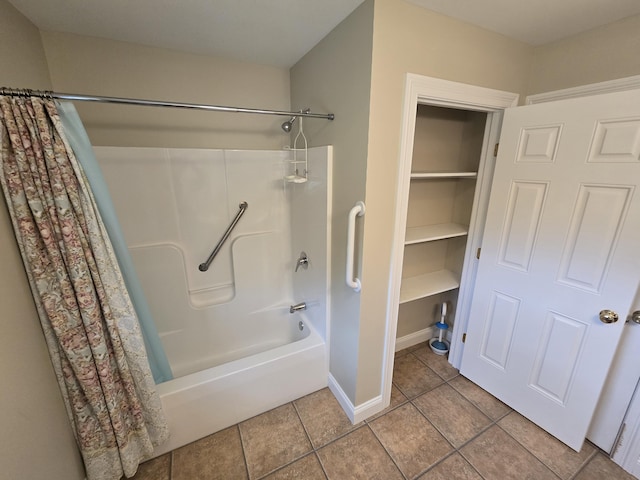 101 Streamside Ln Unit 21, Bangor, ME 04401 - full bathroom with tile patterned floors, shower / bathtub combination with curtain, and baseboards