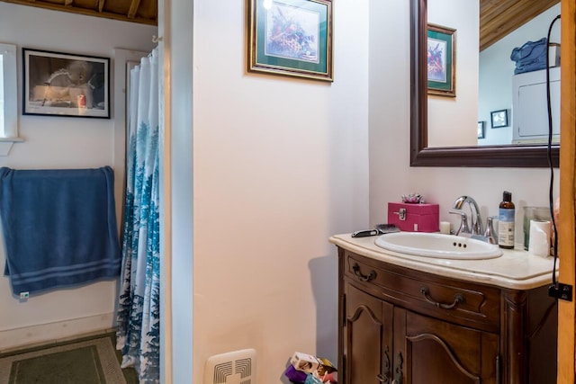 31 Lakeview Dr, West Bath, ME 04530 - bathroom with vanity and a shower with curtain