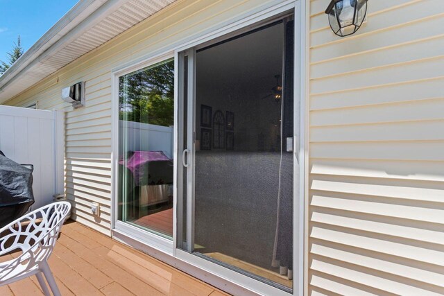 12 Kimberly Ct Unit 1, Portland, ME 04103 - property entrance