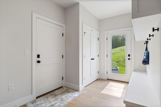 5 Cobblestone St Unit 53, Falmouth, ME 04105 - entryway with light wood finished floors and baseboards