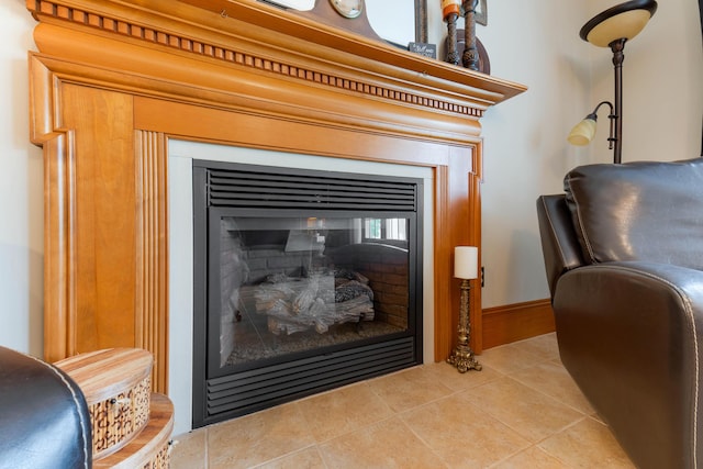 96 Grove St, Lewiston, ME 04240 - detailed view of a glass covered fireplace and baseboards