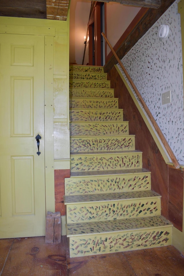 306 Campbell Rd, Leeds, ME 04263 - view of stairway