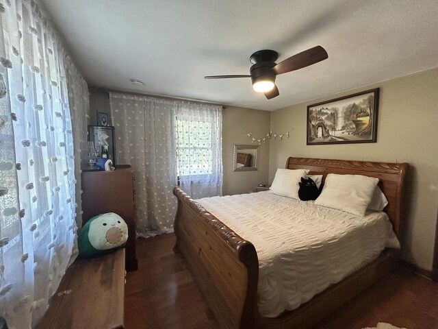 208 New Rd, Arundel, ME 04046 - bedroom with wood finished floors and ceiling fan