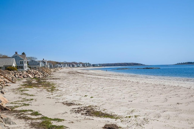 688 Kings Hwy, Kennebunkport, ME 04046 - water view with local beach