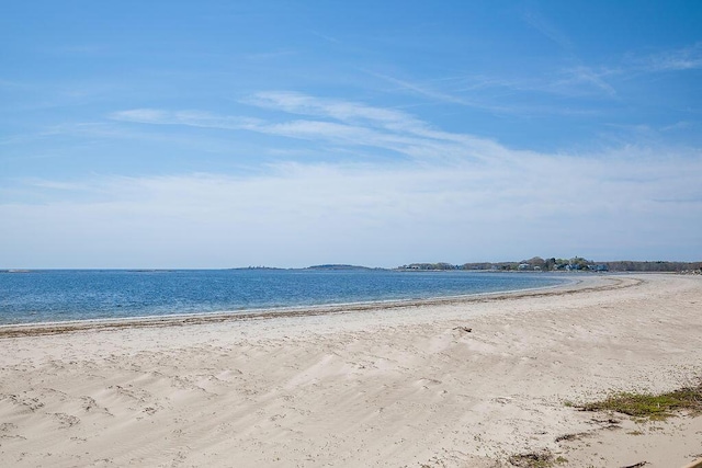 688 Kings Hwy, Kennebunkport, ME 04046 - water view featuring local beach