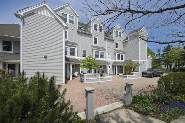 215 High St Unit 101, South Portland, ME 04106 - view of property exterior featuring a residential view