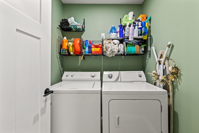 64 Autumn Rdg, Sabattus, ME 04280 - laundry room with washing machine and dryer