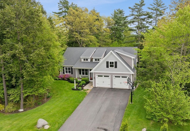 45 S Ridge Rd, Falmouth, ME 04105 - view of front of home with driveway and a front lawn