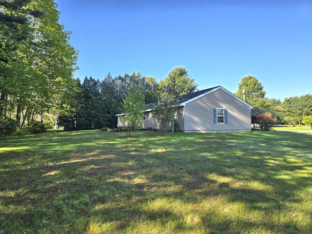 83 Clover Ln, Auburn, ME 04210 - view of grassy yard