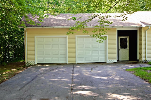 60 Rolling Rdg, Jay, ME 04239 - view of garage