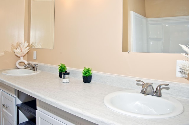 60 Rolling Rdg, Jay, ME 04239 - bathroom with double vanity
