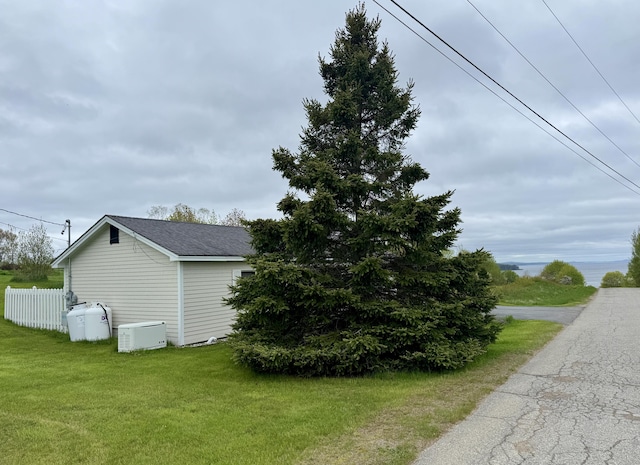 2 Cemetery Rd, Eastport, ME 04631 - view of side of home