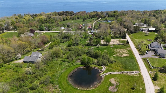 13 Old Stone Rd, Lincolnville, ME 04849
