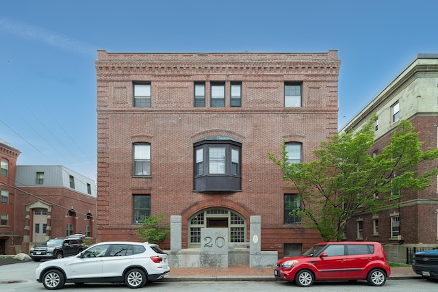 20 W St Unit 3, Portland, ME 04102 - townhome / multi-family property with brick siding