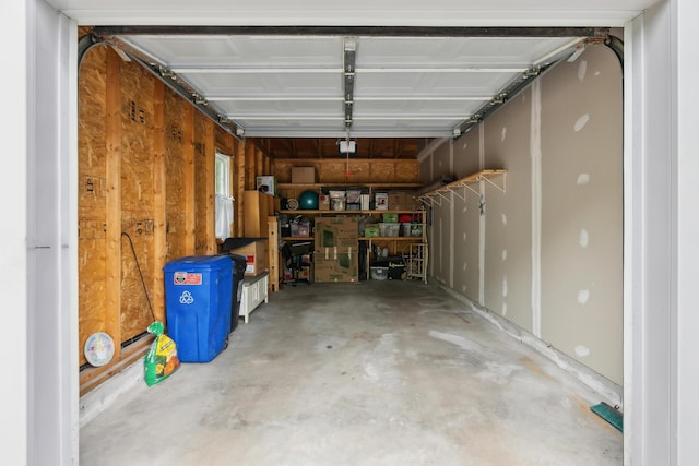 32 Edgefield Ln Unit 5, Brunswick, ME 04011 - view of garage
