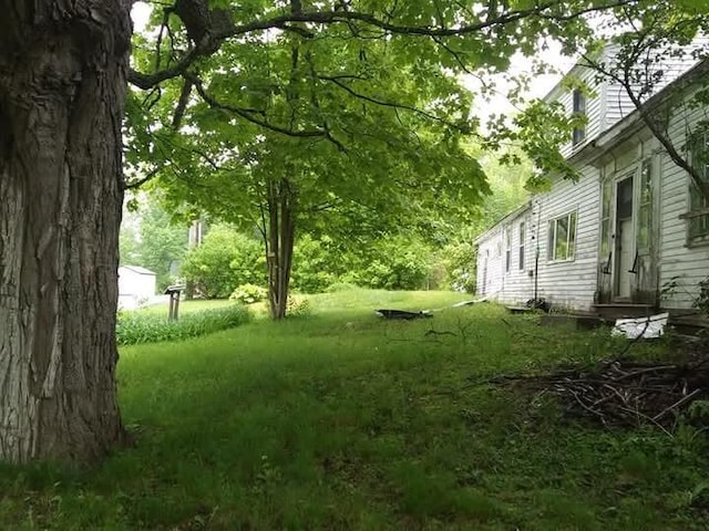 284 Old Brunswick Rd, Gardiner, ME 04345 - view of yard