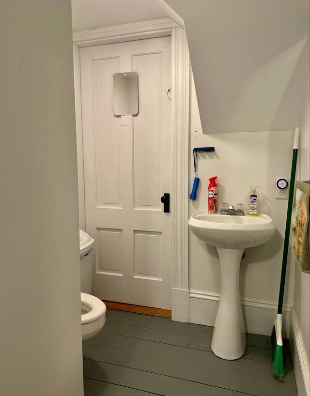 224 E Waterman Rd, Auburn, ME 04210 - bathroom featuring toilet and baseboards