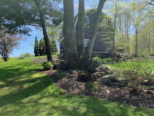 38 Cove Ln, Union, ME 04862 - view of green lawn