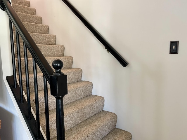72 Winship St, Bath, ME 04530 - view of stairway